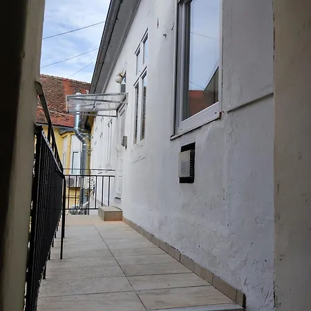Apartment Andy Zagreb Buitenkant foto